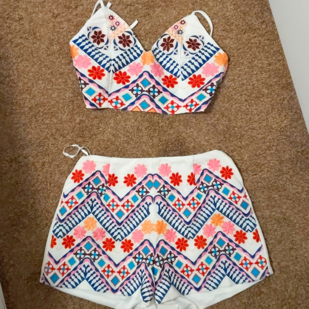 Hello molly hearts and clubs shorts in white
